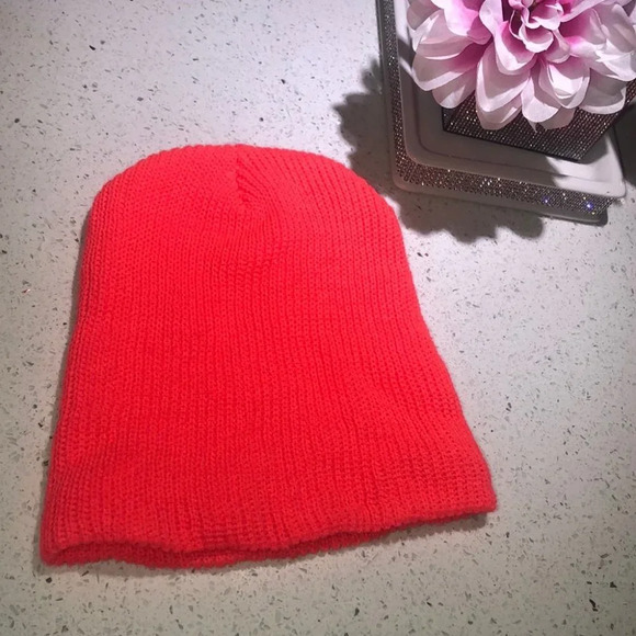 Garage Accessories - Coral toque hat neon pink garage knitted winter